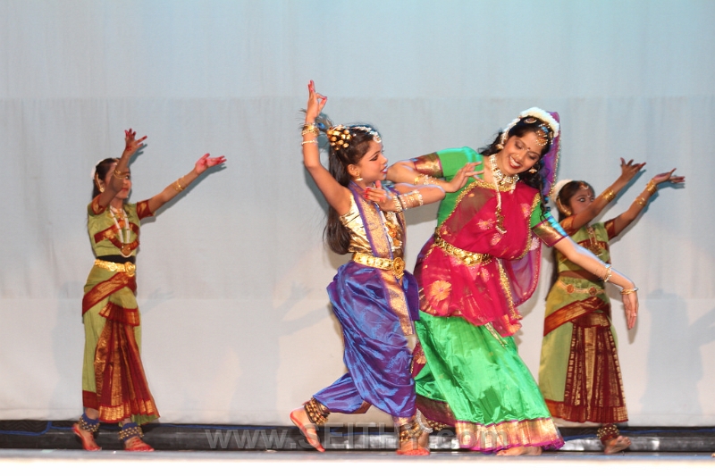 LORDKRISHNA-TORONTO300313SEITHY (250)